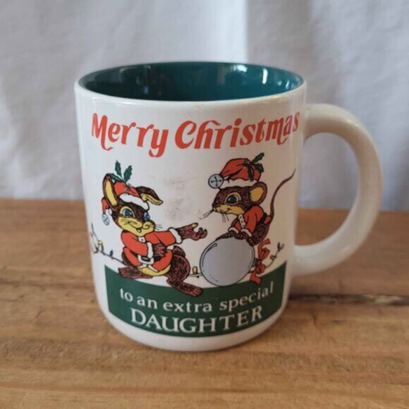Vintage Christmas Mug Daughter - Picture 2 of 10